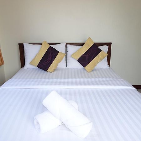 Baan Taweesuk Guest House Хуа Хин Экстерьер фото