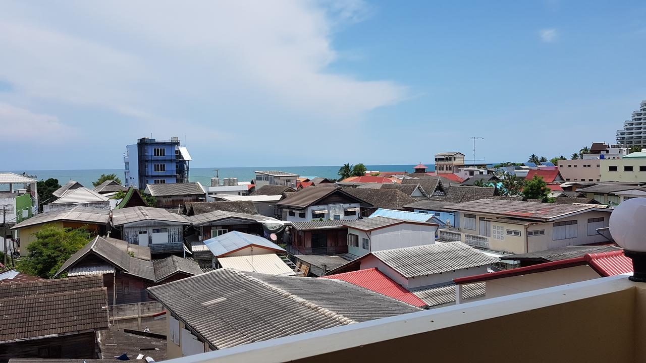 Baan Taweesuk Guest House Хуа Хин Экстерьер фото