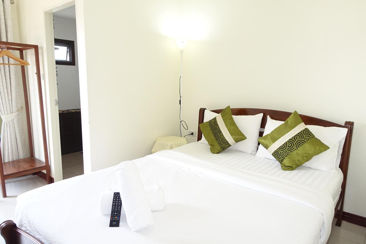 Baan Taweesuk Guest House Хуа Хин Экстерьер фото